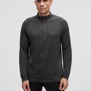 Lululemon Men’s Metal Vent Tech Half Zip Size XL in Deep Coal/ Black